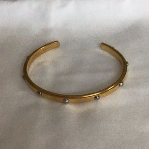 Bracelet (cuff)